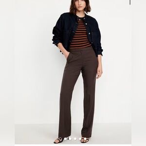 Old Navy Mid-Rise Taylor Boot-Cut trousers Sz 4 Tall